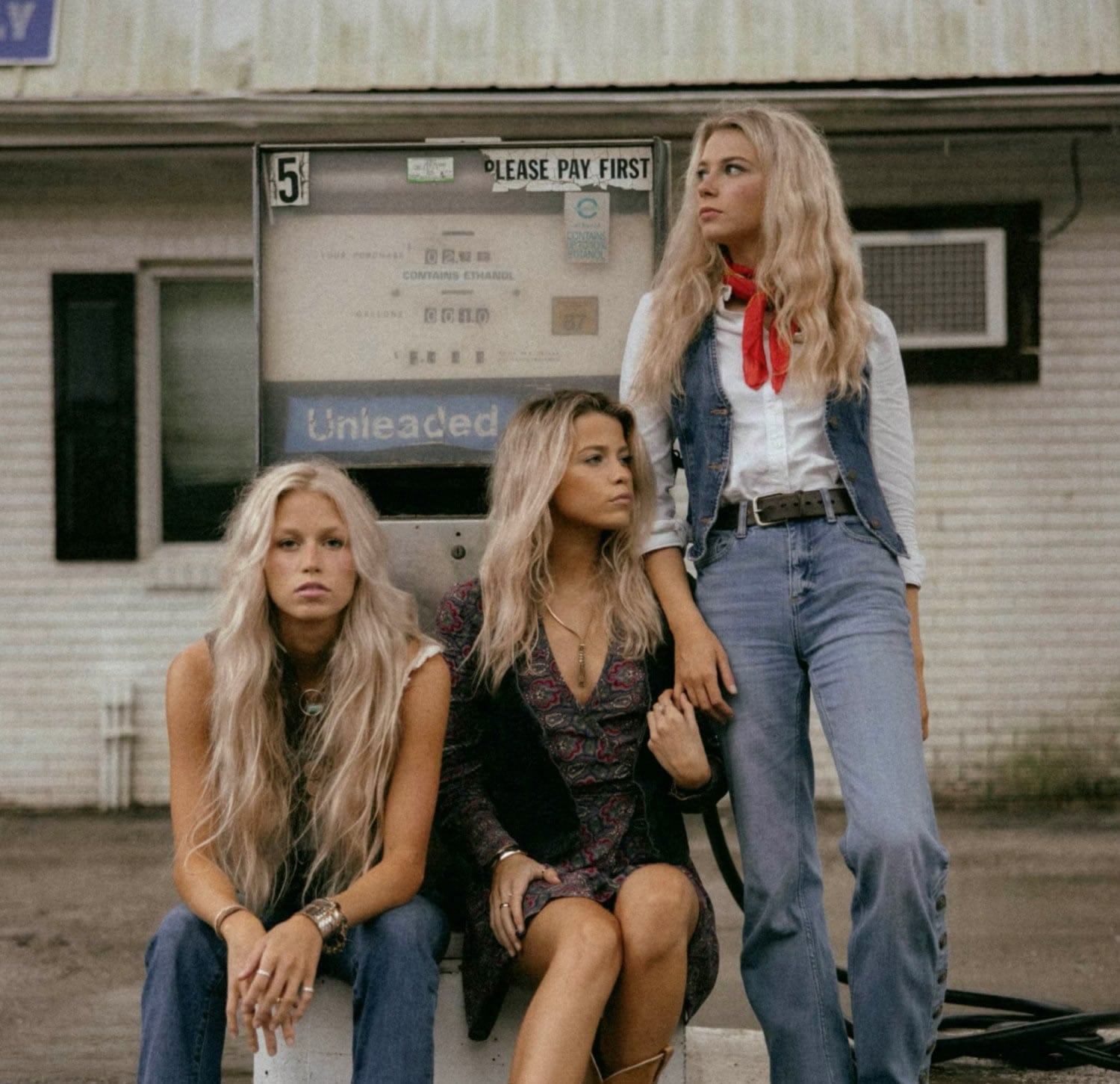 The castellow sisters